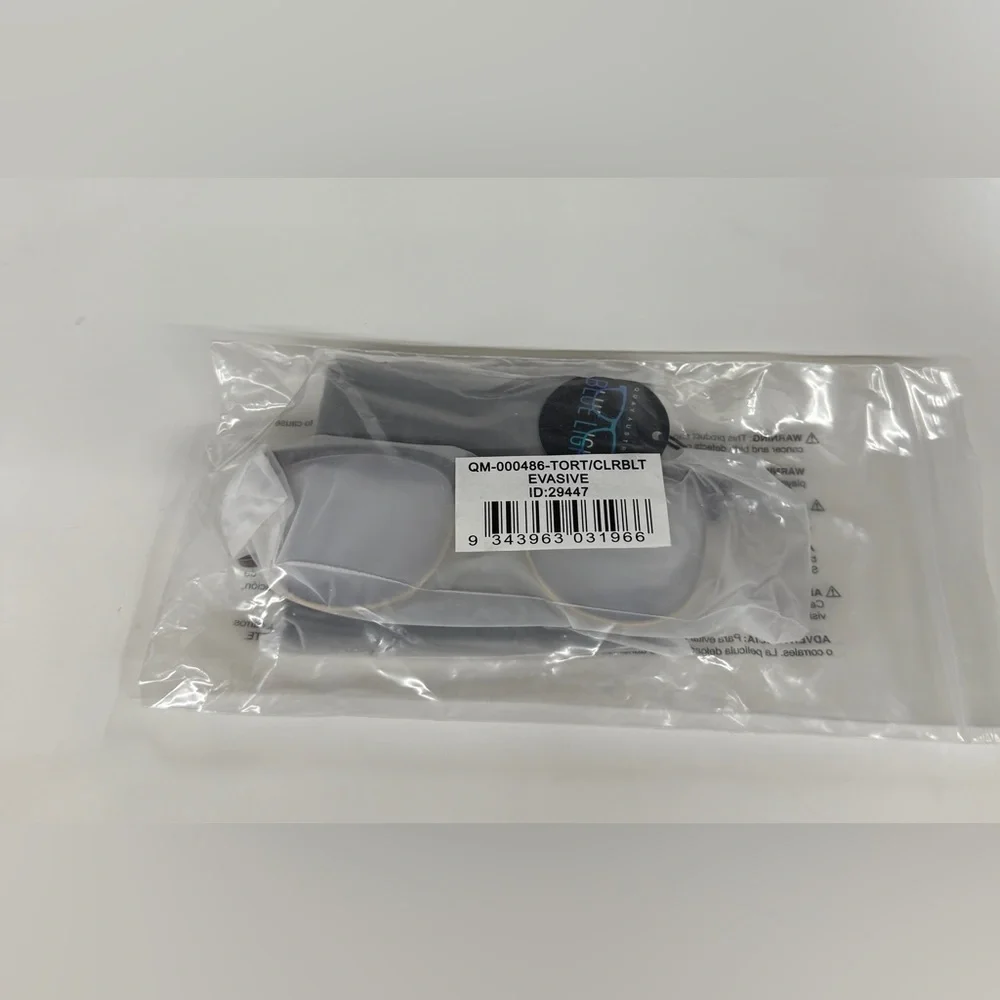 QUAY AUSTRALIA Evasive Sunglasses Tort blue light NWT/ CASE